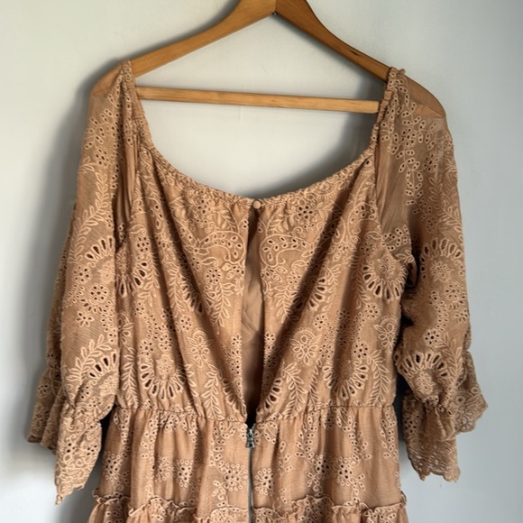 Alice + Olivia Waylon Dress 12 - Picture 6 of 12